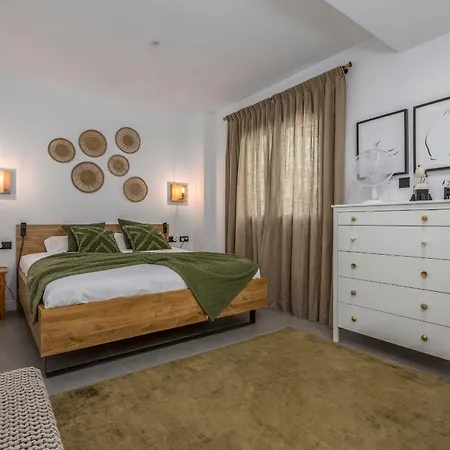 Mirador Hills Casa Bonita